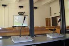 Simultaneous Translation